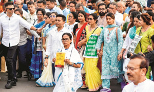 بنگال میں پانسہ الٹا نہ پڑجائے؟